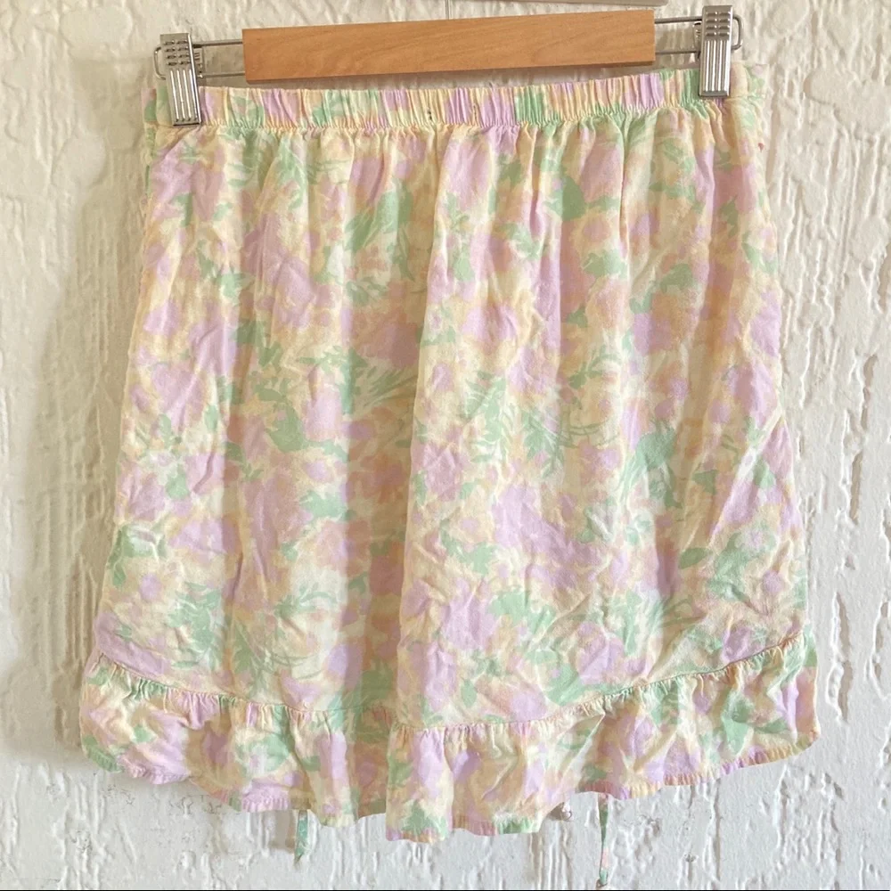Wild Fable Floral Print Mini Skirt Size Medium